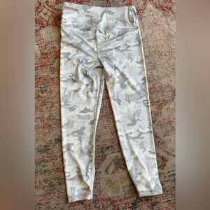 Brand new with Tags Gap Workout leggings